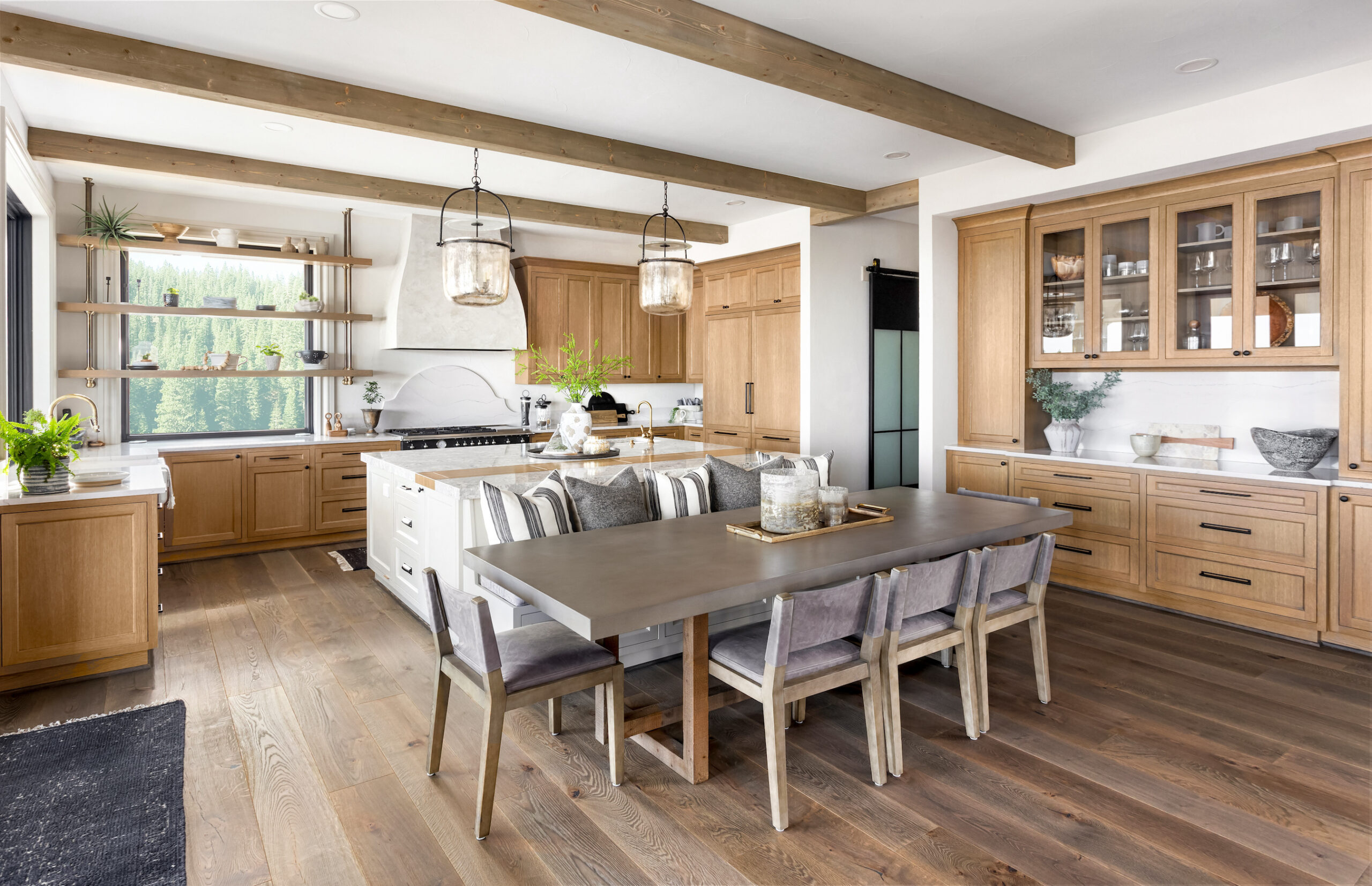 Wholesale Flooring That Combines Style and Savings