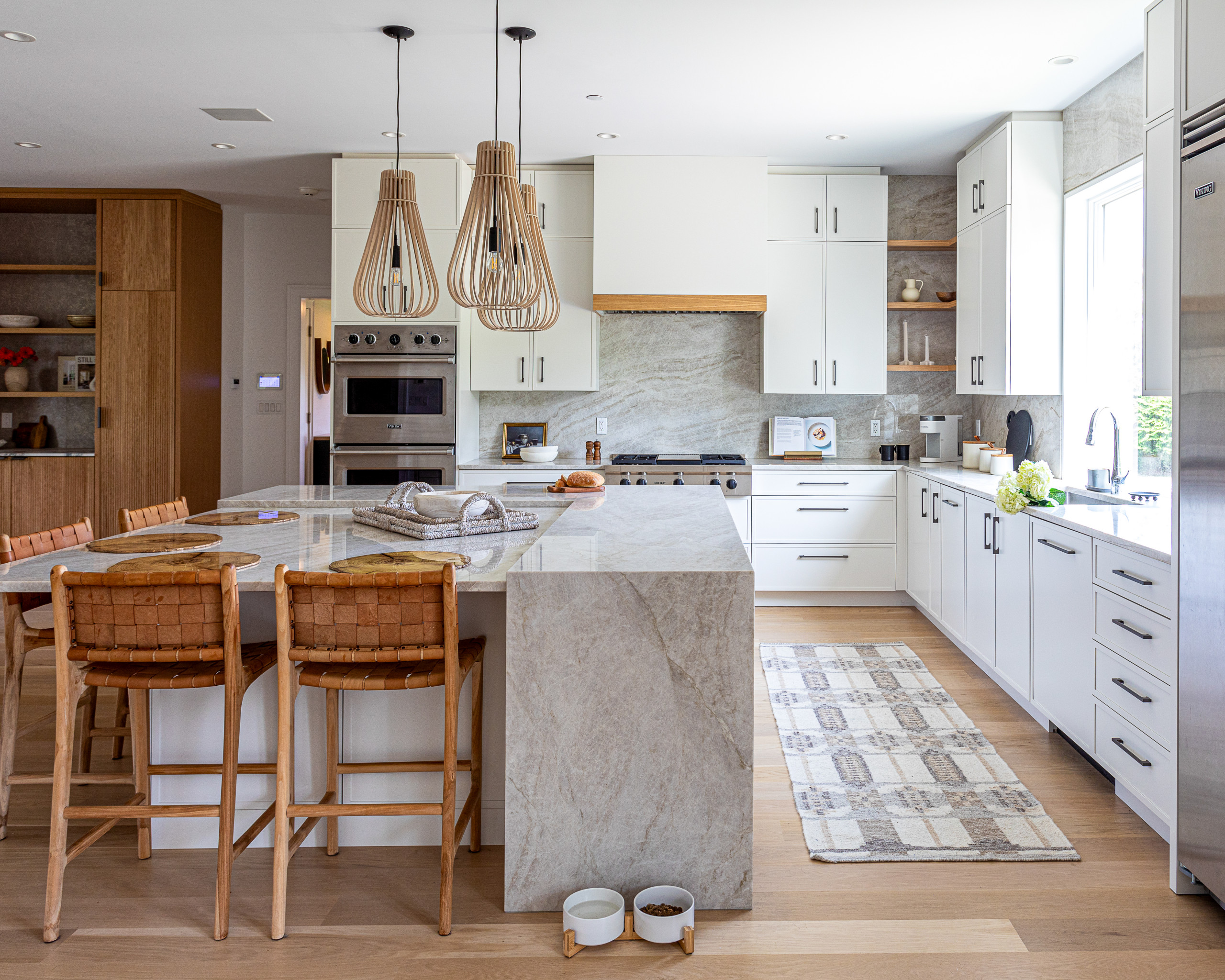 Cabinet Finishes: Elevate Your Home’s Style