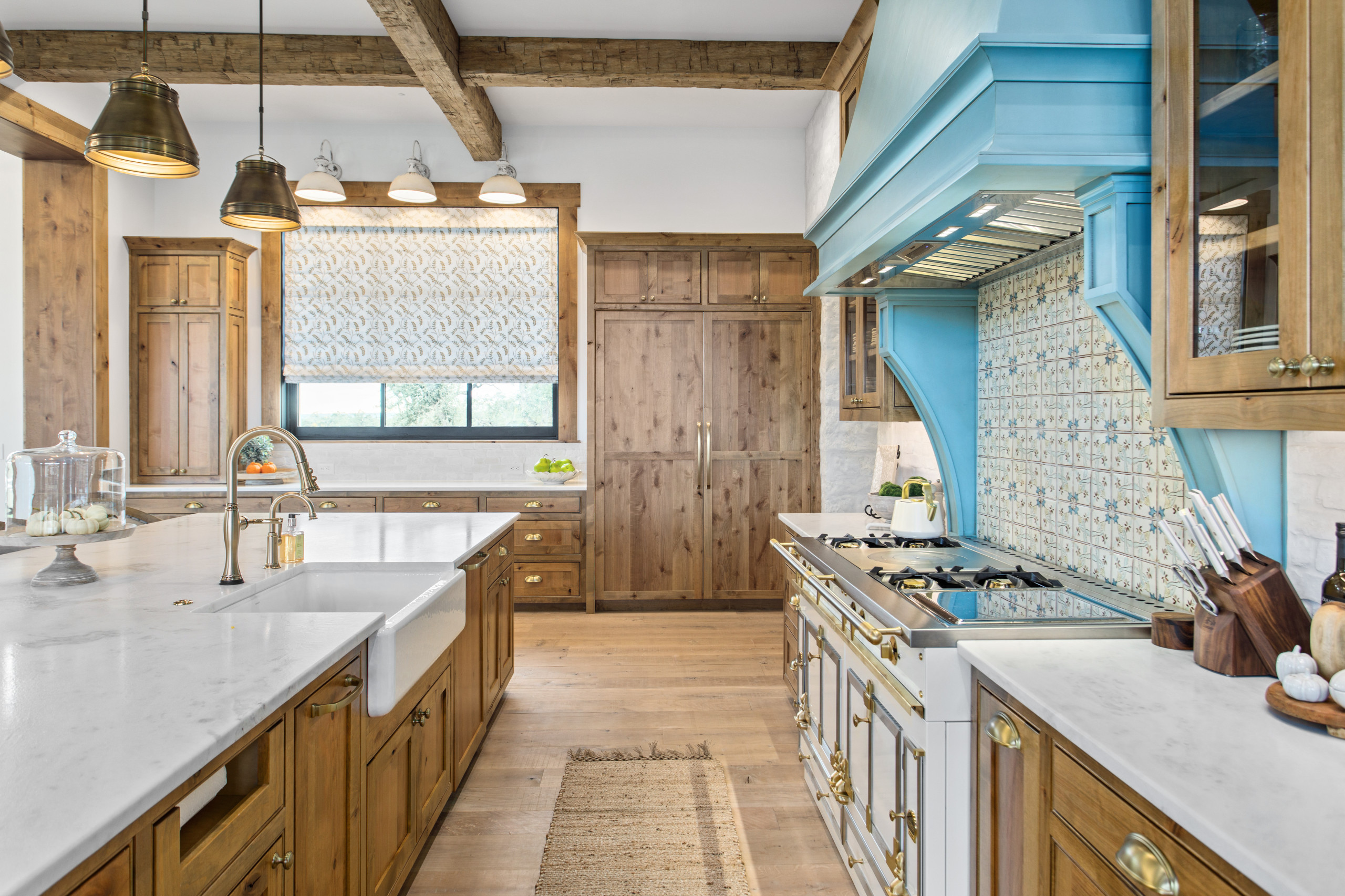 Cabinet Renovation Experts: Elevate Your Home’s Style
